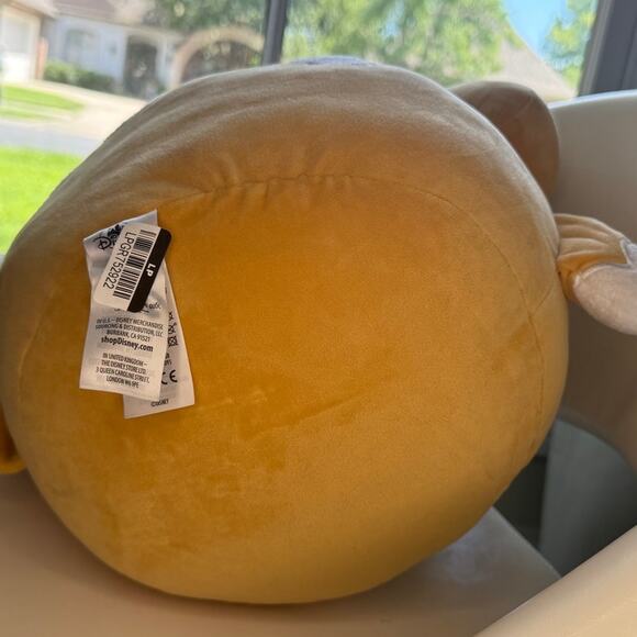 NWT | 14.5 Disney Munchlings Mickey Cinnamon Swirl Bun - New with Tags! - Picture 5 of 6